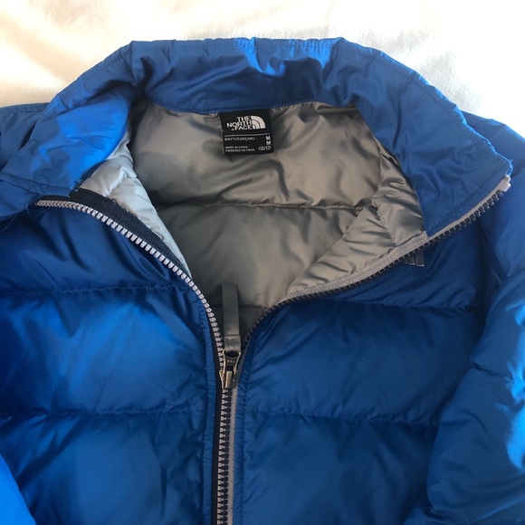 NorthFace Blue coat Size Medium - Picture 2 of 2